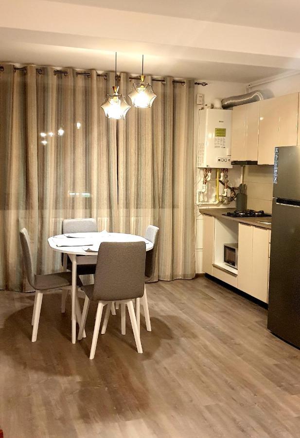 Apartament Max Mamaia Nord Appartement Năvodari Buitenkant foto